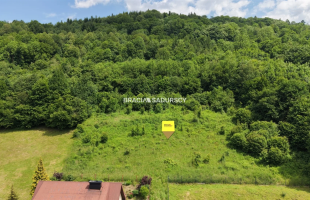 Twój azyl pod lasem z widokiem na góry - widokowa działka budowlano-rolna 3 012 m² | Sucha Beskidzka, os. Garce  

  Szukasz mi