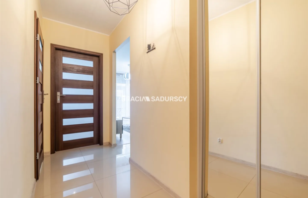 Zadbane 38 m² z balkonem | Piaski Wielkie