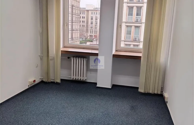 Śródmieście: lokal biurowy 56,90 m2 do wynajęcia