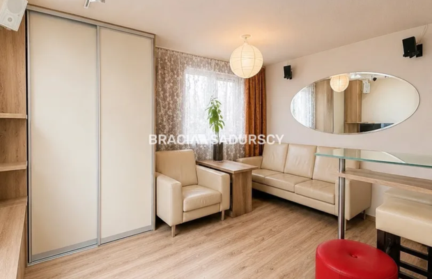 35,5 m², ul. Krasickiego, Stare Podgórze, piwnica