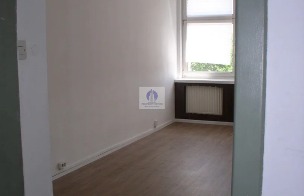 Targówek: lokal biurowy 25 m2 do wynajęcia