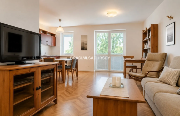 Mieszkanie z widokiem, balkon, winda, garaż