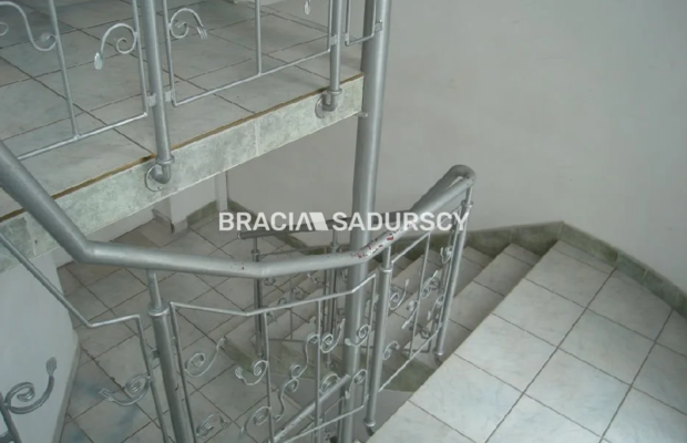 *Zdjęcia należą do właściciela oferty.    
     
Powierzchnie biurowe do wynajęcia w bardzo dobrym, ruchliwym miejscu w Krakowi