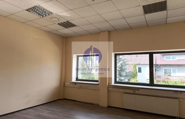 Targówek: lokal biurowy 64,50m2 do wynajęcia