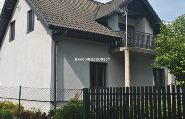 Dwurodzinny dom w Cichawie gm, Gdów
