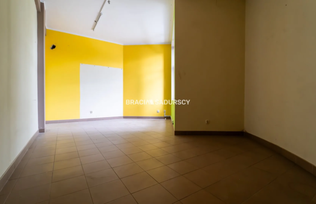Lokal przy placu Bieńczyckim, Kraków Bieńczyce