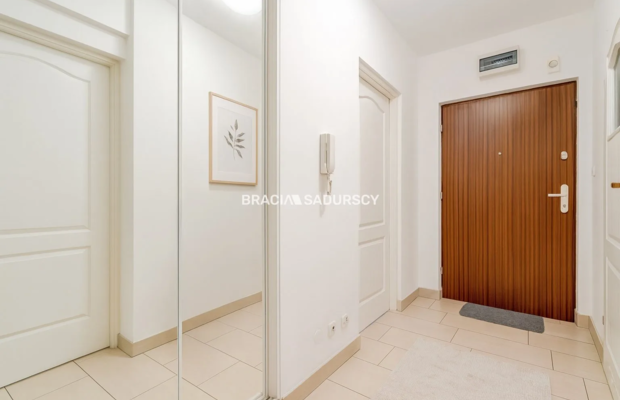 3-POKOJOWE, BALKON, ATRAKCYJNA LOKALIZACJA