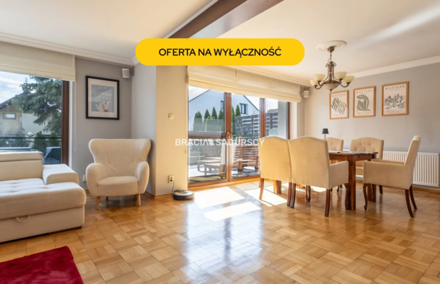 Zadbany dom wolnostojący ul. Wybickiego.