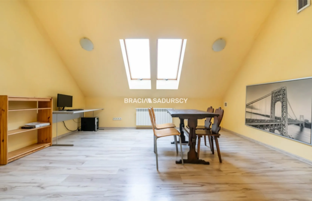 Dom wolnostojący pod działalność gospodarczą 170m2