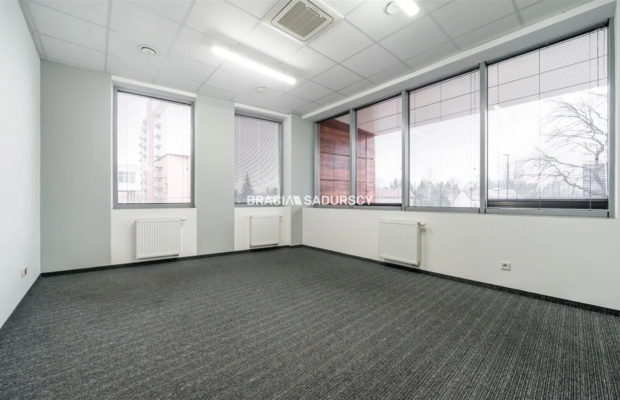 Powierzchnia biurowa z parkingiem - 250m2
