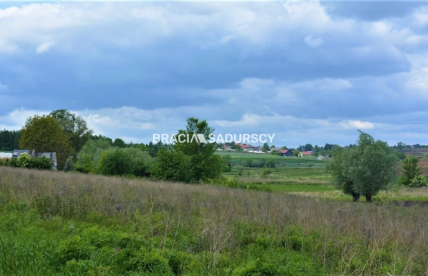  Działka budowlano-rolna o pow.: 1726 m2