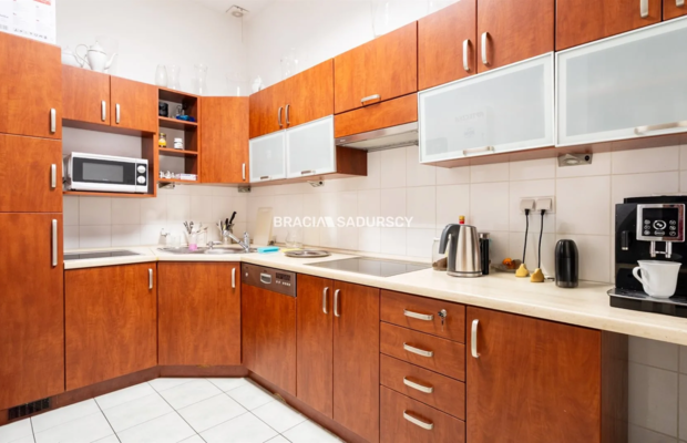 komfortowe biuro 90 m² dla firm