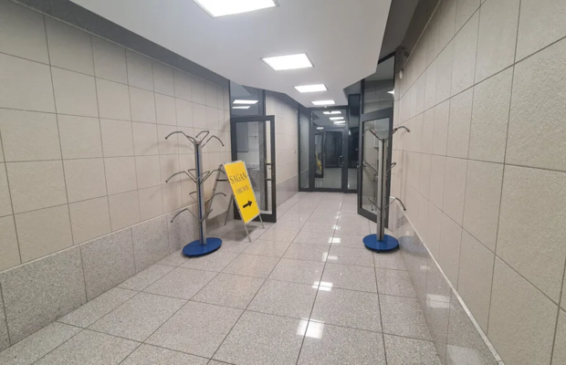 Waleńczów, ul. Częstochowska | Obiekt usługowy