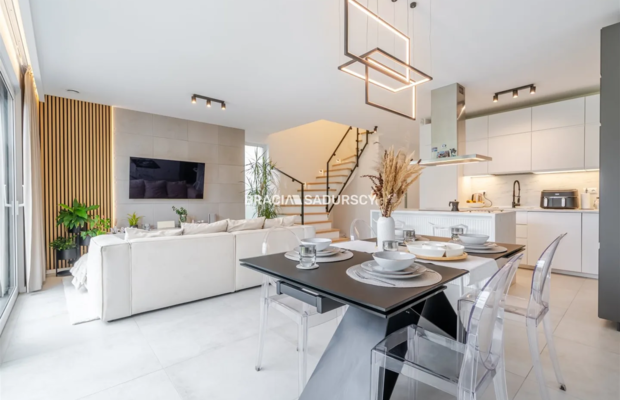 124 m² z ogrodem , 3 sypialnie, Garaż, W. Standard