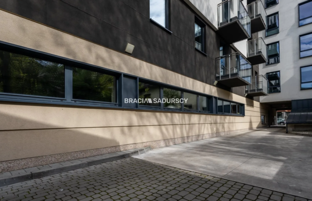 Lokal okolica Galerii krakowskiej - parter 