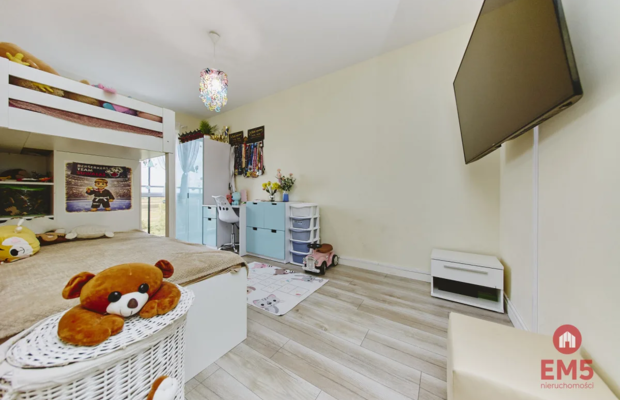 Mieszkanie 3-pokojowe 61m2,4 piętro,winda,