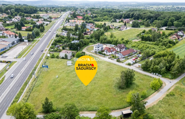 Atrakcyjny teren Tarnów przy drodze 94 