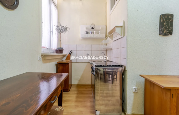 Mieszkanie w Kamienicy 58,6m2 z piwnicą 18m2