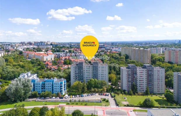 PRZESTRONNE - 78 M2 W ŚWIETNEJ LOKALIZACJI