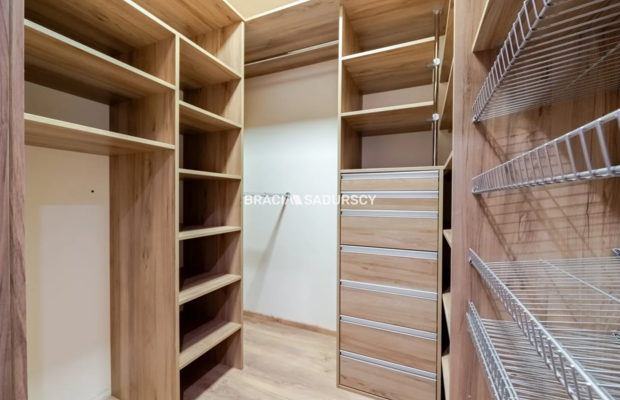 3 pokoje | 77,05 m² | loggia | garaż | Piltza 