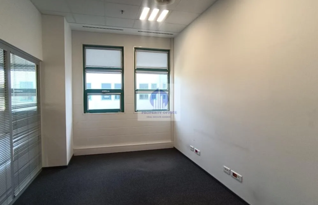 Warszawa Ursynów : lokal biurowy 980 m2 do wynajęcia