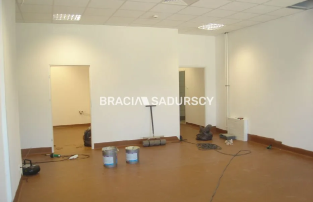 *Zdjęcia należą do właściciela oferty.      
 
KRAKÓW - PŁASZÓW , blisko węzła BIEŻANÓW na autostradzie A4.    LOKAL BIUROWY zn