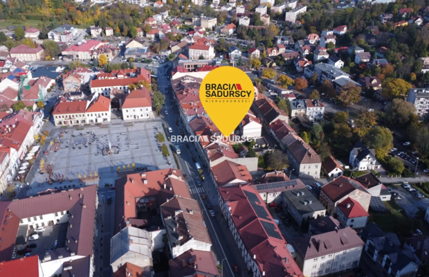 Kamienica w centrum Bochnii z ogrodem i parkingiem