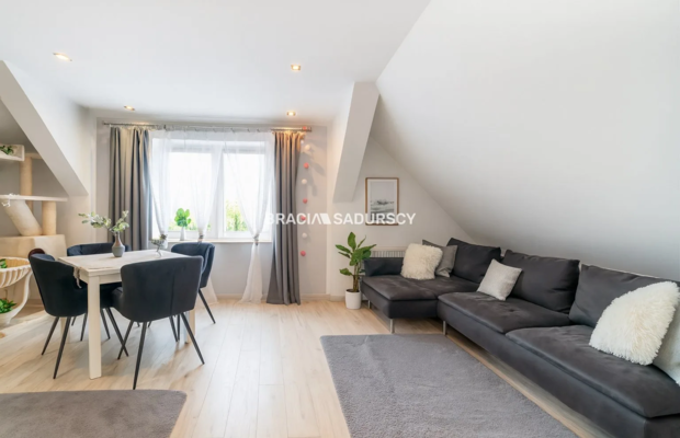 Wolnostojący dom Opatkowice-180 m² działka 11arów