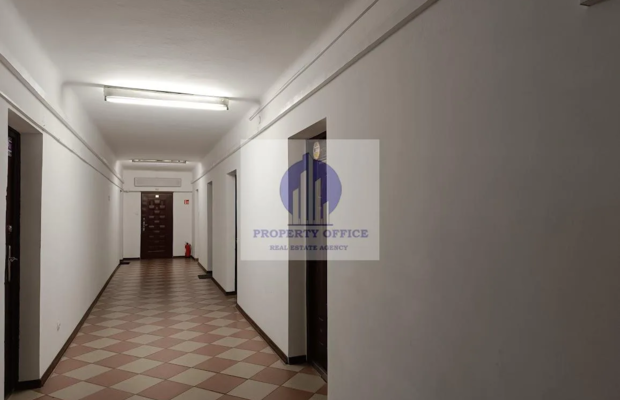Włochy: lokal biurowy 28,60m2 do wynajęcia