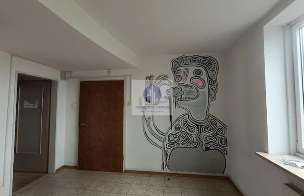 Mokotów: lokal biurowy 210 m2 do wynajęcia