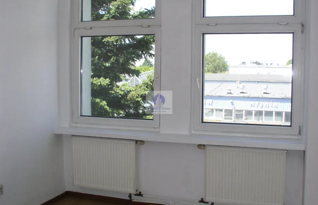 Targówek: biuro 12,50 m2 do wynajęcia