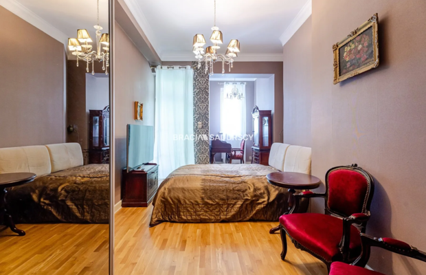 Apartament z duszą tuż przy Plantach, klima, winda
