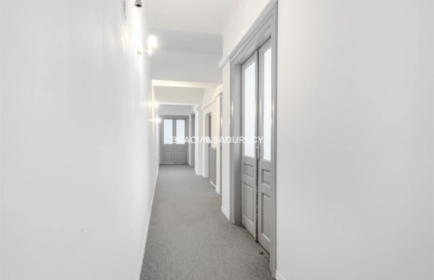 Przestronne biuro 140 m² w centrum Krakowa - ul. Lubicz 

 Szukasz świetnie skomunikowanego miejsca na siedzibę swojej firmy, k