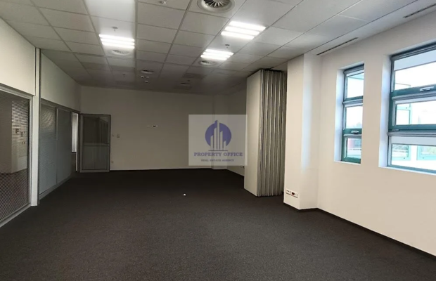 Warszawa Ursynów : lokal biurowy 980 m2 do wynajęcia