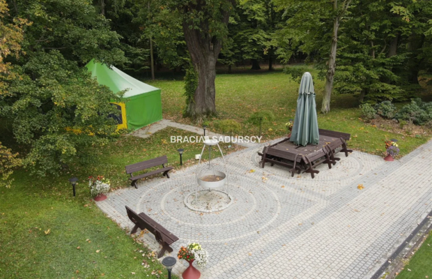 Teren pod rezydencję 13 ha z pozwoleniem na budowę
