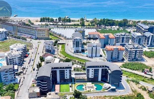 Twój drugi dom nad morzem – duży taras i 3 baseny