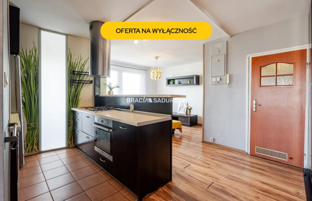 3pok.z potencjałem, balkon, tramwaj, Mistrzejowice