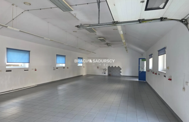 hala 143m2+plac, Swoszowice
