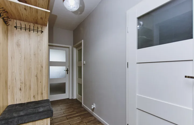 Mieszkanie 3-pokojowe 61m2,4 piętro,winda,