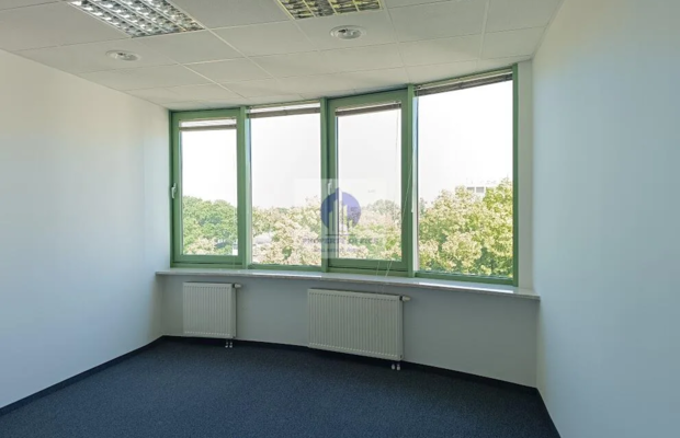 Mokotów: lokal biurowy 300m2 do wynajęcia