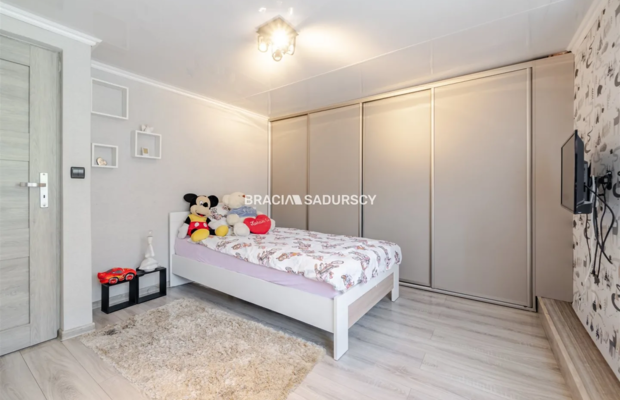 Wolnostojący dom jednorodzinny 193m2,Pcim,7 pokoi