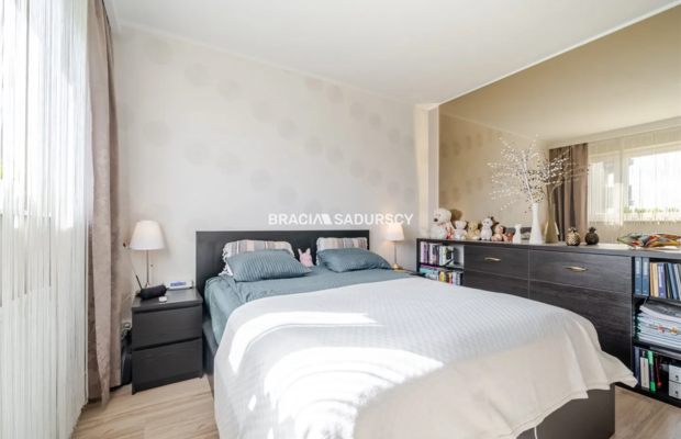  2 pokoje 50 m² garderoba garaż Kliny