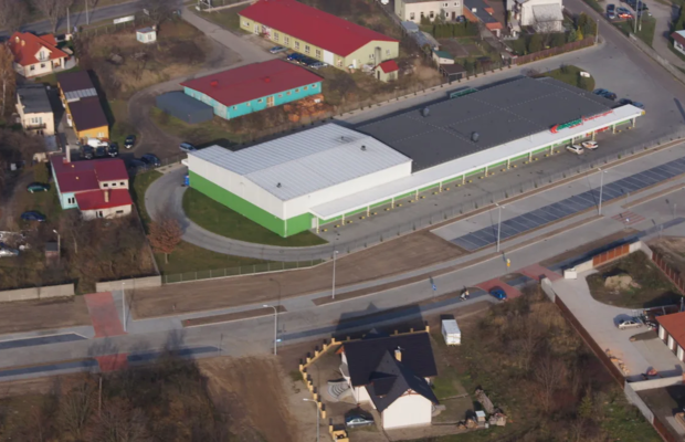 Sprzedam lub wynajmę halę, magazyn w centrum miasta Turek