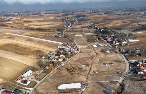 Budowlana, płaska, dojazd 25 min do Krakowa!