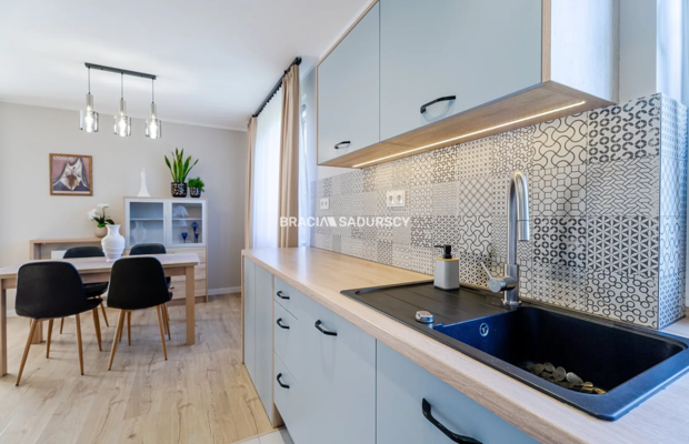 Nowoczesne 56 m² z ogrodem i garażem
