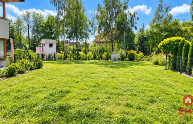 Działka budowlana 1330 m2