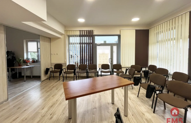 Ładny lokal 66 m2, parter. Polecamy