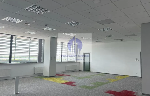 Wola: lokal biurowy 370m2 do wynajęcia