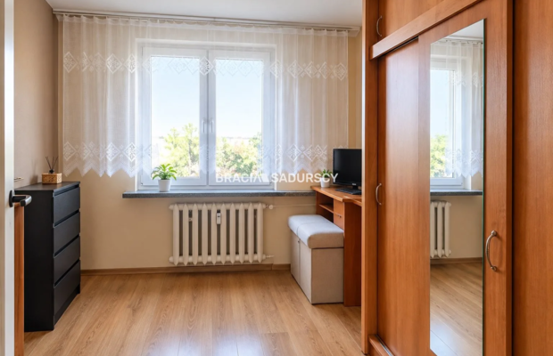 Podwawelskie, 3 pokoje, loggia