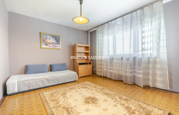 PRZESTRONNE - 78 M2 W ŚWIETNEJ LOKALIZACJI